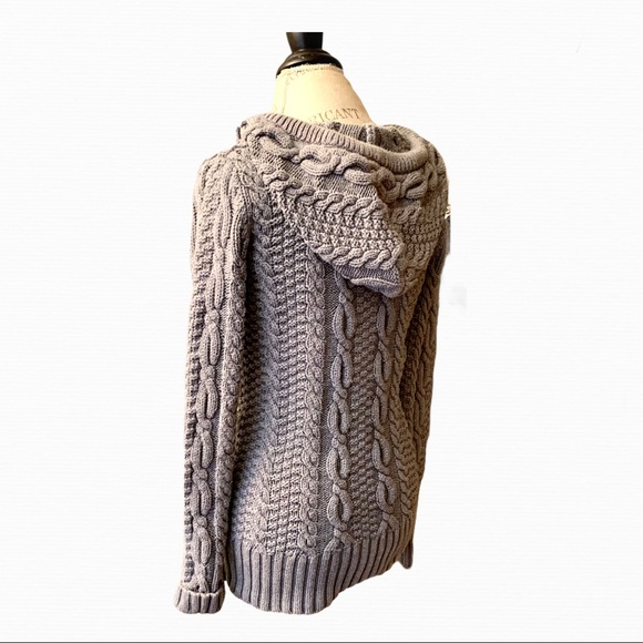 MODA International Cable Knit Hooded Sweater - S - Picture 5 of 11